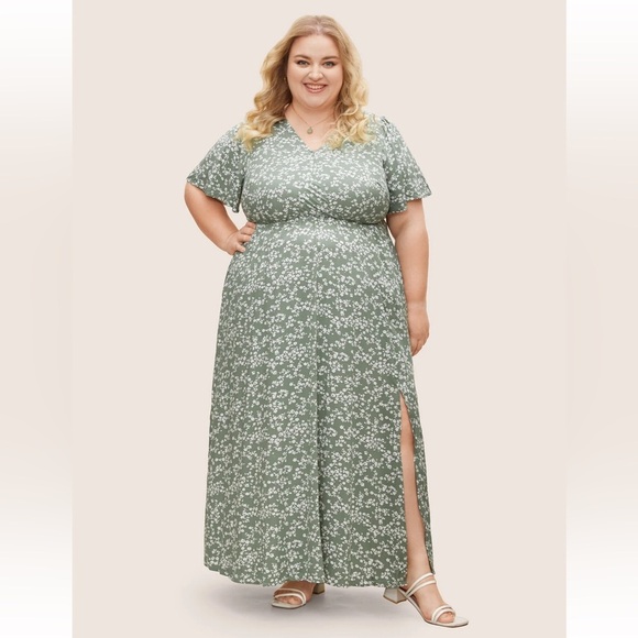 BloomChic Plus Size SFlutter Sleeve Ditsy Floral Pocket Split Maxi Dress us 18 - Picture 6 of 11